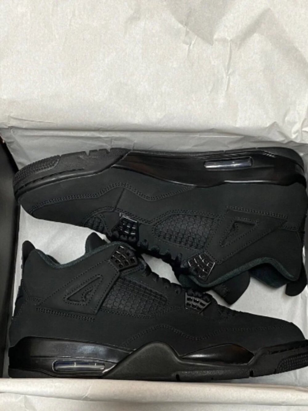 2025 Nike Air Jordan 4 Retro “Black Cat”